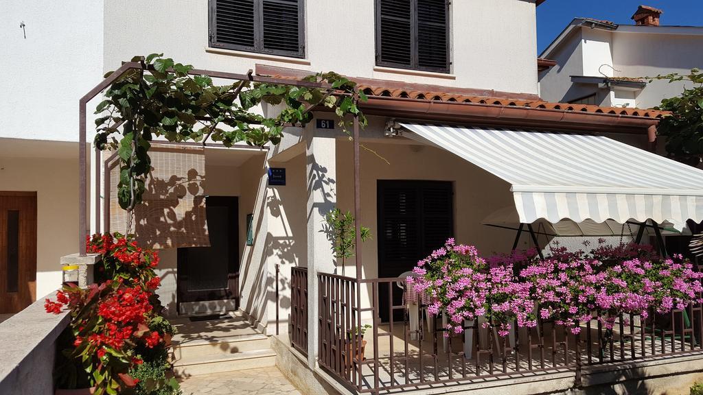Active Apartment Pula Exterior foto